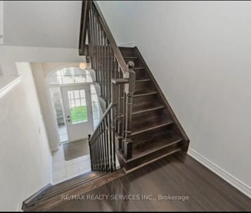 74 ALDERSGATE DRIVE - Photo 2