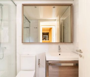 4 room luxury Flat for rent in Sabadell, Spain - Photo 3