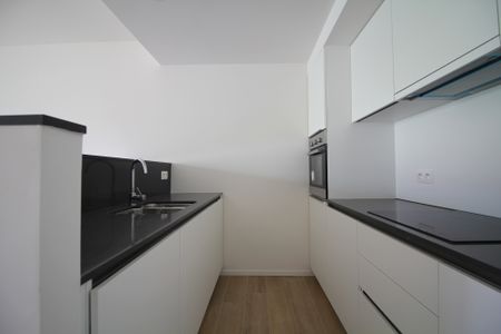 Contact the owner directly: 2-bedroom apartment for rent - Photo 3
