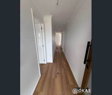 Stunning 4-Bedroom Brand New Home with Modern Elegance and Prime Lo... - Photo 2