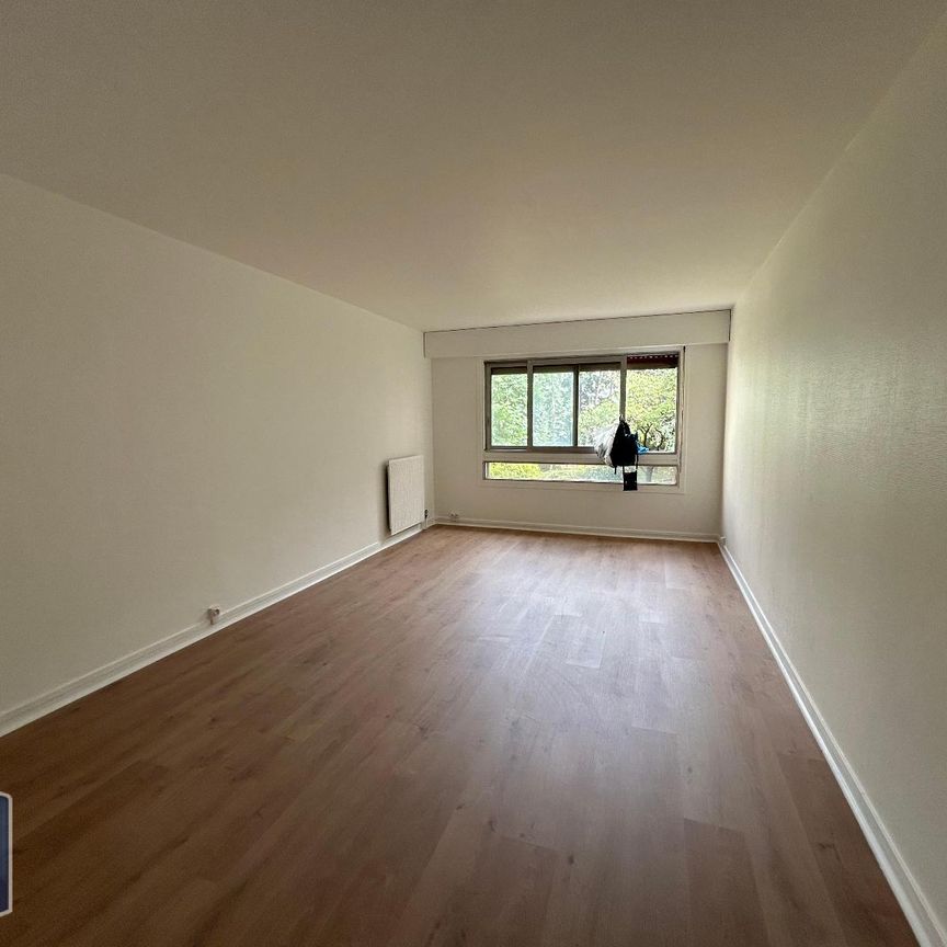 Location Appartement 3 pièces 69m² PARIS 12ème - Photo 1