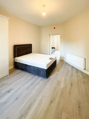 Apartment 1, 108 Philipsburgh Avenue, Fairview, Dublin 3 - Photo 5