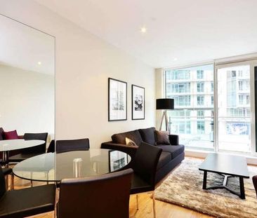 Battersea Reach, Wandsworth, SW18 - Photo 2