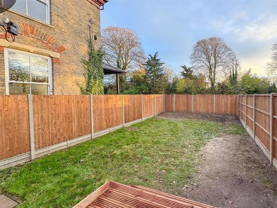 2 bedroom terraced bungalow to rent - Photo 1