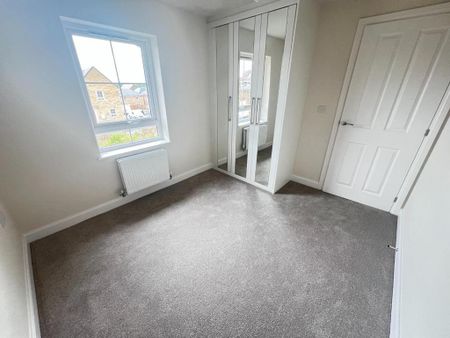 4 bedroom detached house to rent - Photo 4