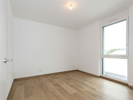 Location Appartement 140 M² NEUWILLER 2 300 € - Photo 4