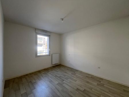 Location Appartement 3 pièces 62m² BOUGUENAIS 44340 - Photo 5