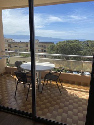 Location Appartement 2 pièces 47m² AJACCIO 20000 - Photo 1