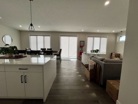 For Lease - 1919 Fountain Grass Drive, London South, Ontario - Photo 4