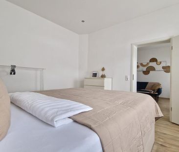 Möblierte 2 Zimmer Erdgeschosswohnung Nähe Solingen Zentrum - Photo 2