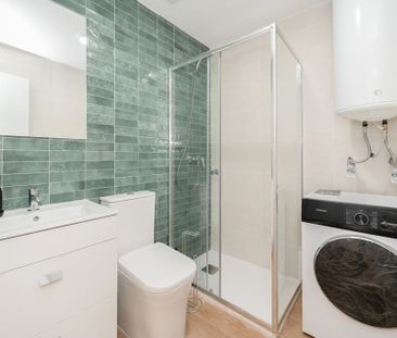 Calle Cristo de la Epidemia, Málaga, Andalusia 29013 - Photo 4