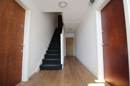 Flat , - Moor Lane, Preston - Photo 2