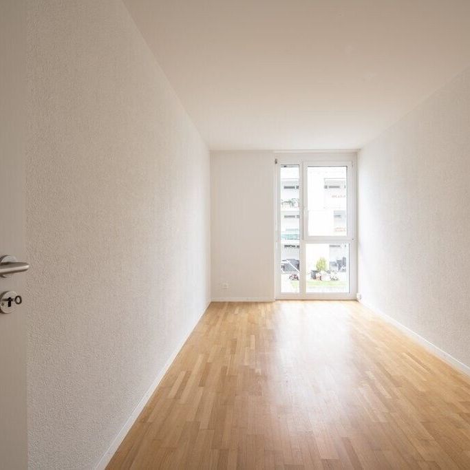 Happiness at first sight in the home - Photo 1