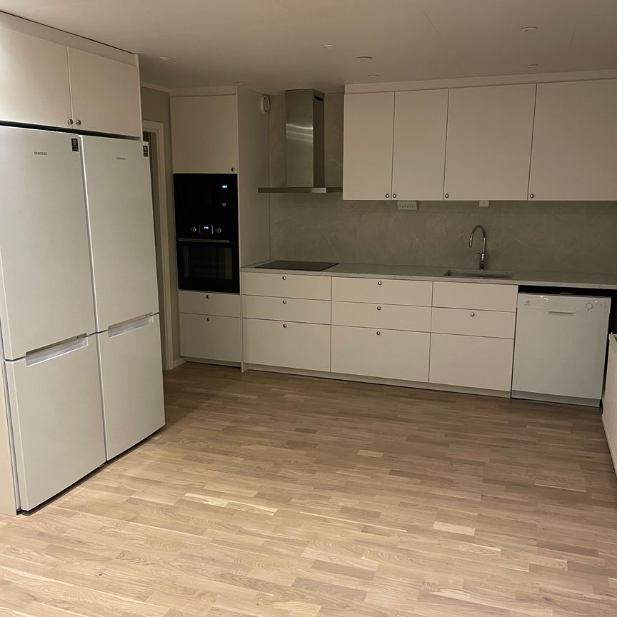 Ringduvegatan, Västerås - Photo 1