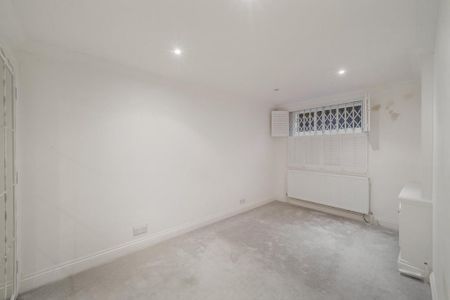 3 bedroom flat to rent - Photo 3