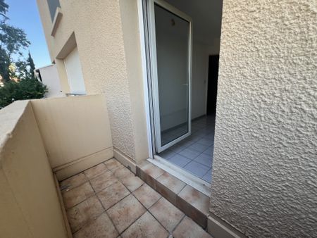 Location Appartement 2 pièces 42m² NARBONNE 11100 - Photo 4