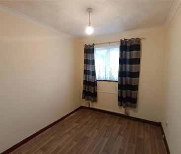 3 bedroom bungalow to rent - Photo 4