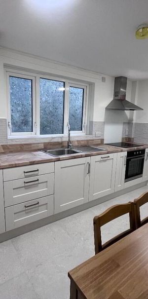 ROOMS TO RENT, 30 Lower Violet Street, Derry/Londonderry, Waterside, Utility Allowance, BT47 2AR - Photo 1