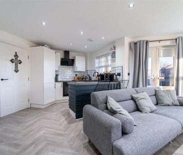 2 bedroom apartment to rent - Photo 2