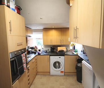 6 bedroom private hall to rent - Photo 6