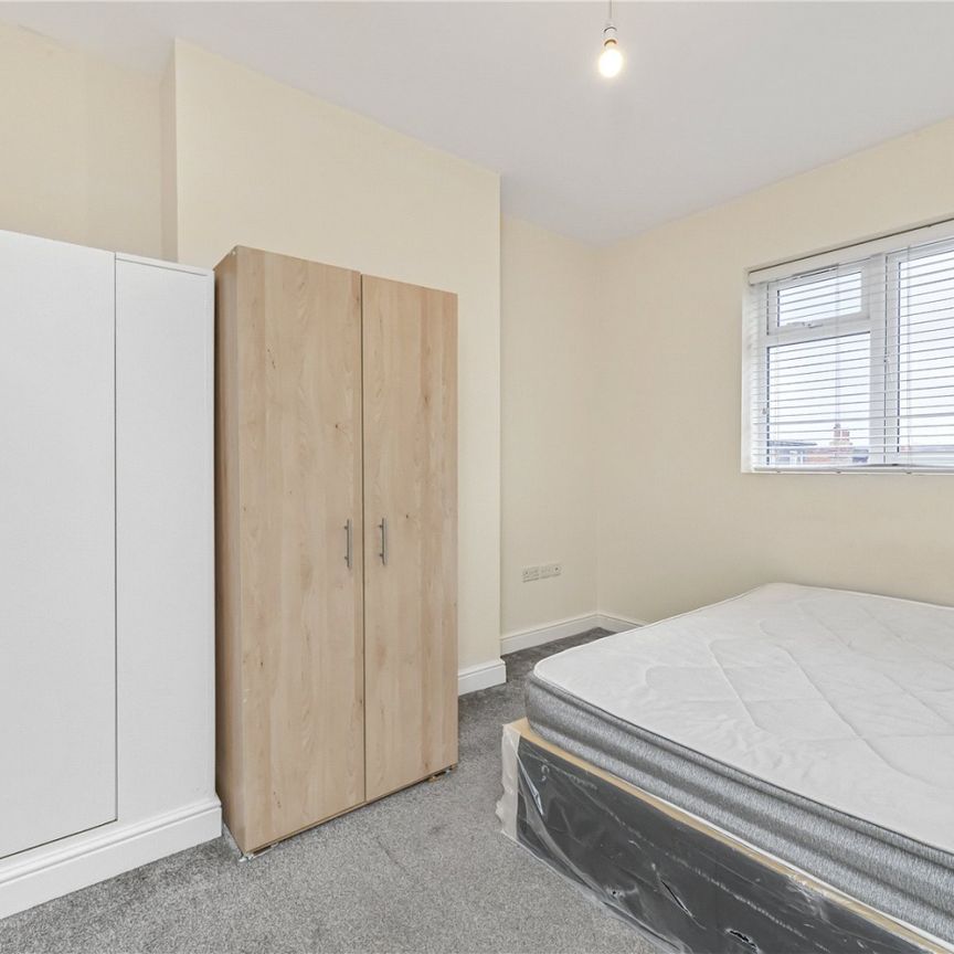 London Road, London, SW16 - Photo 1