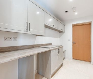 4 bedroom detached house to rent - Photo 5