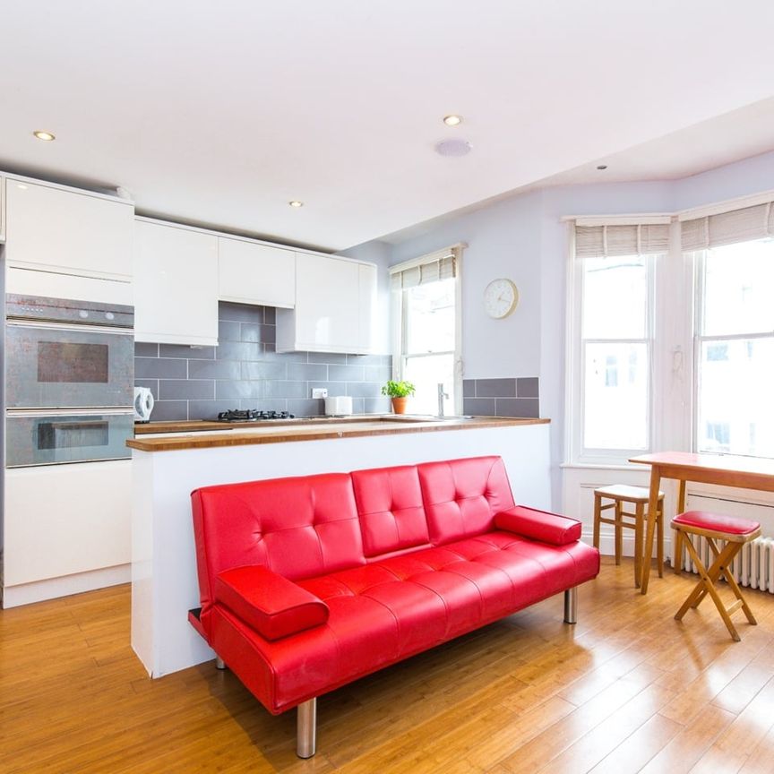 3 Bed Maisonette, Ditchling Rise, BN1 - Photo 1