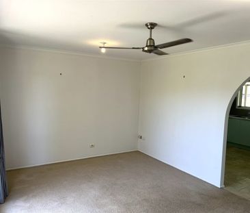 Lowset 3 Bedroom Brick Home with Rumpus - Photo 1