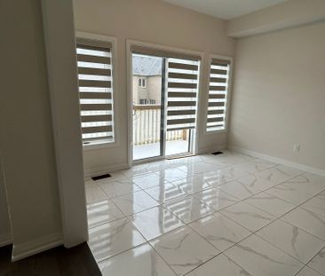 For Lease - 11 Federica Crescent, Wasaga Beach, Ontario - Photo 1