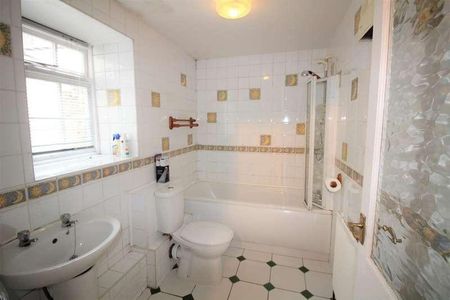 Buzzacott Manor, Combe Martin, Devon, EX34 - Photo 3