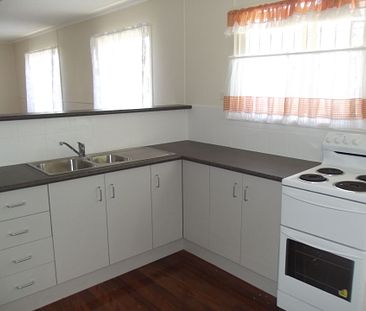 Great Redcliffe Location - Photo 1
