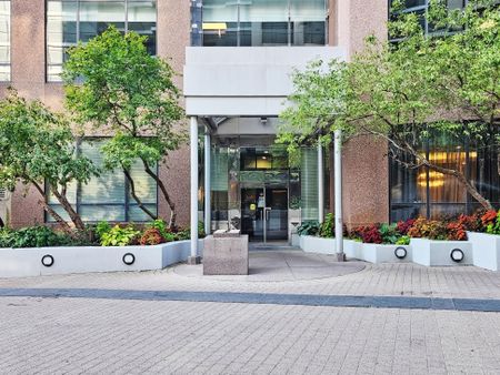 For Lease - 7 Carlton Street Unit# 1206, Toronto, Ontario - Photo 4