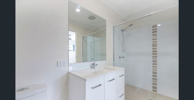 SPACIOUS AND STYLISH DUPLEX - Photo 1