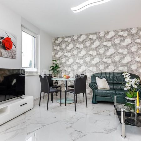 Mit Terrasse & Stellplatz - Photo 2