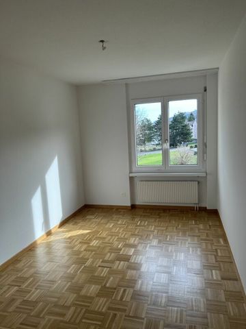 Die schönste Aussicht auf den wundervollen Bodensee - Ihre neue, helle, praktische Wohnung mit Balkon, an bester Lage und einem Spielplatz - Photo 3