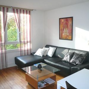 #EXCLUSIVITE# - RUEIL 2P 40m2 meublé Quartier Buzenval - Photo 2