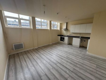 1 bedroom flat to rent - Photo 4