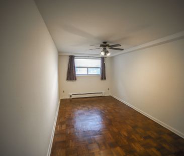 For Lease - 152 Overbrook Place Unit# Bsmt, Toronto, Ontario - Photo 1