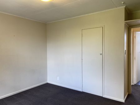 Cosy 2 Bedroom Home in Clouston Park - Photo 2