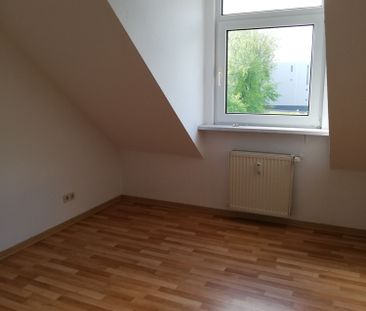 Gemütliche 2-Raumwohnung im Dachgeschoss mit EINBAUKÜCHE - Foto 3