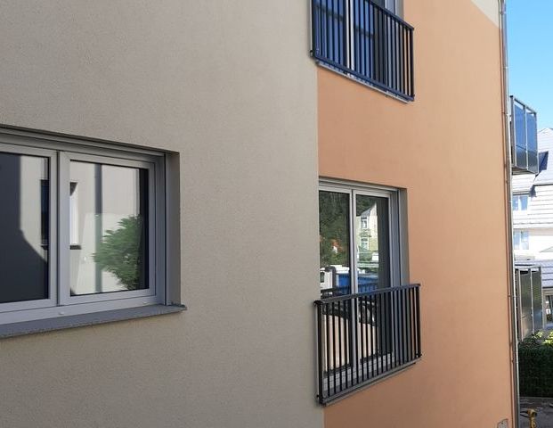 Moderne 2 Raum Wohnung Balkon Werdau ab sofort zu vermieten - Foto 1