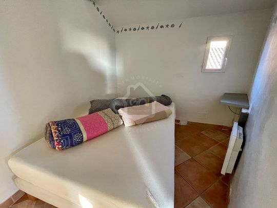 Appartement T2 à louer de 25.16m2, dans le centre ville de Sausset-les-Pins, - Photo 1