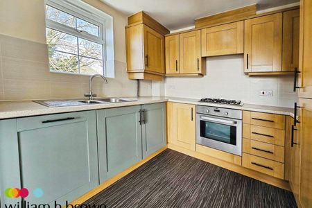 Heron Way, HARWICH - Photo 3