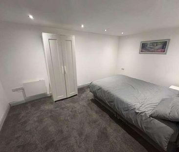 W Apart Hotel, Rochdale Road, Oldham, OL3 - Photo 3