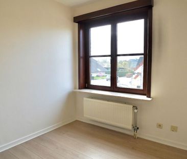 Woning te huur in Eeklo voor € 1.100 met 3 slaapkamers - Foto 3