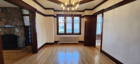 For Lease - 20812 Dalton Road, Georgina, Ontario - Photo 4