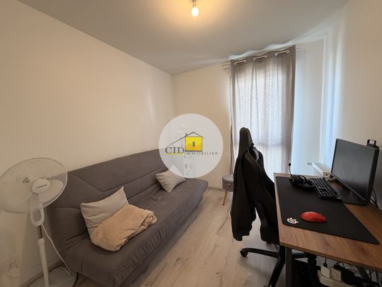 Location Appartement 3 pièces 65m² ST LAURENT DE MURE 69720 - Photo 1