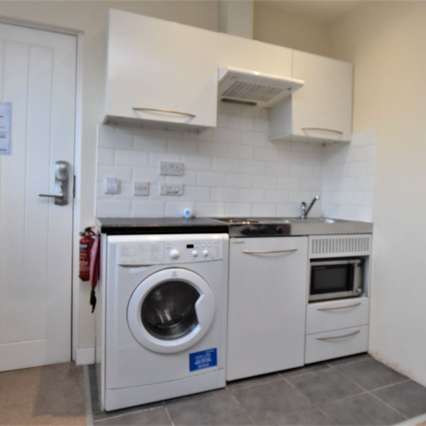 apartment to rent The Old Bell, Pines Hill, Stansted, CM24 - Photo 1