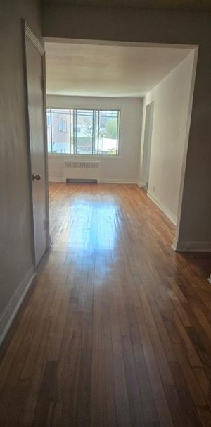 À louer 1600$ – 4 ½ au 2780 Place Darlington, Côte-des-Neiges - Photo 1