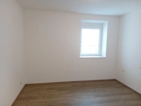 Gemütliche 2-Zimmer-Wohnung mit möblierter Küche in Maria Schmolln - Foto 5